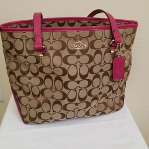 Coach handbag